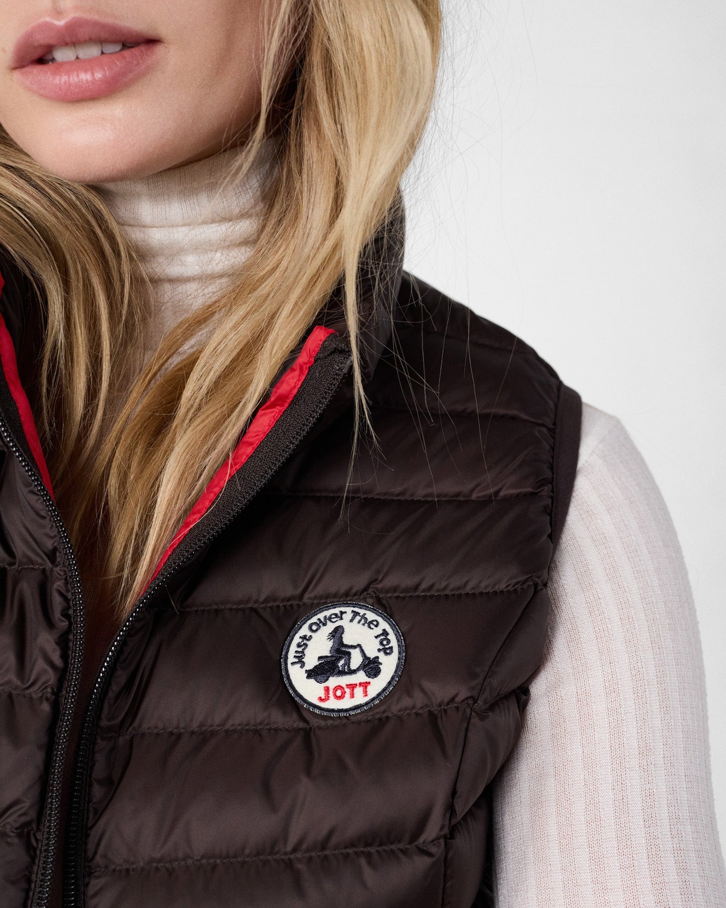 Doudoune légère sans manches Café noir Seda