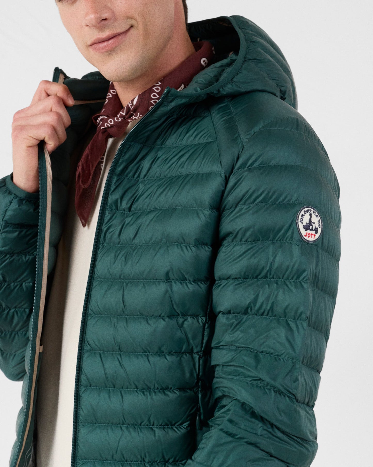 Doudoune légère à capuche Forêt Nico