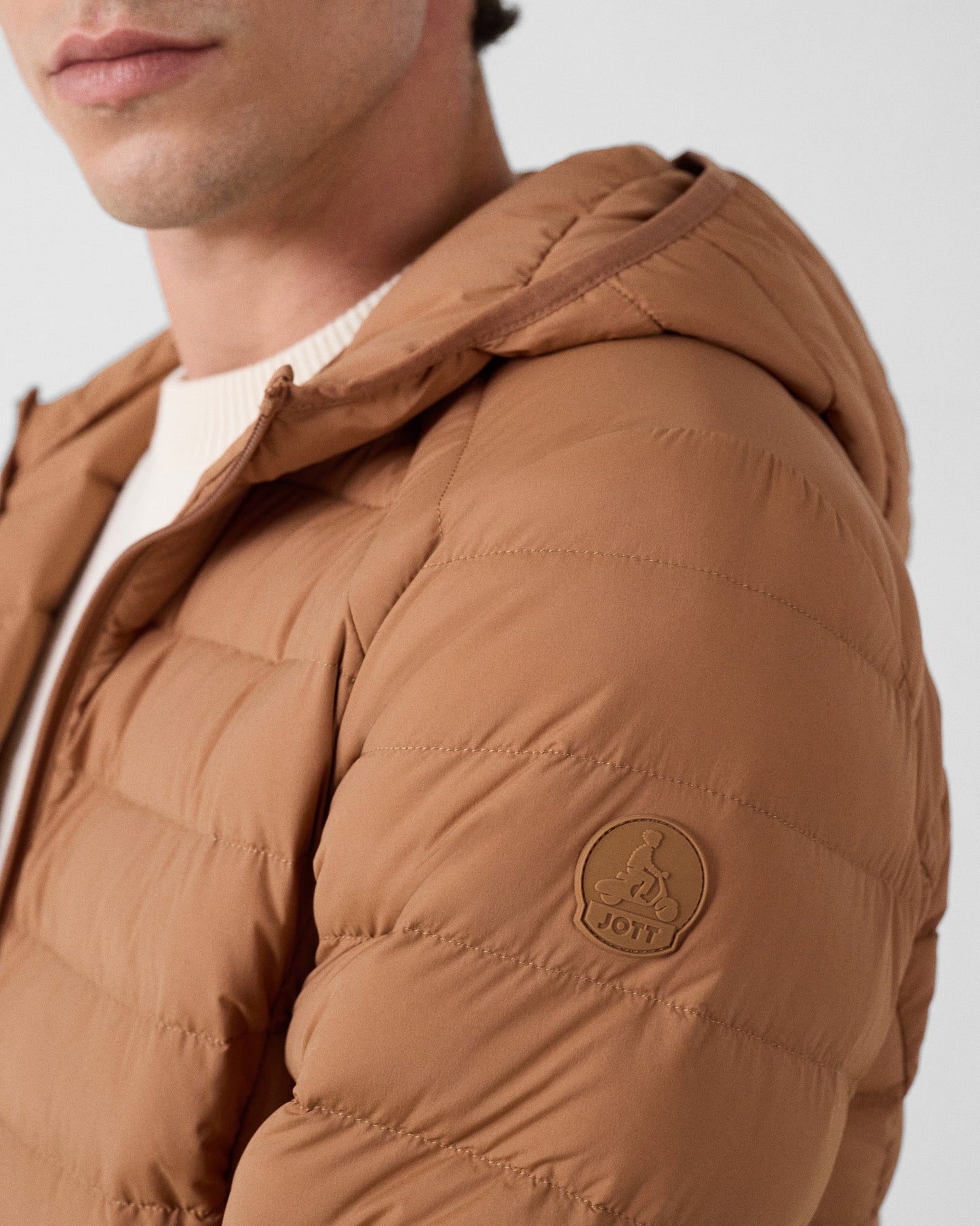 Doudoune légère stretch à capuche Sucre roux Frantz