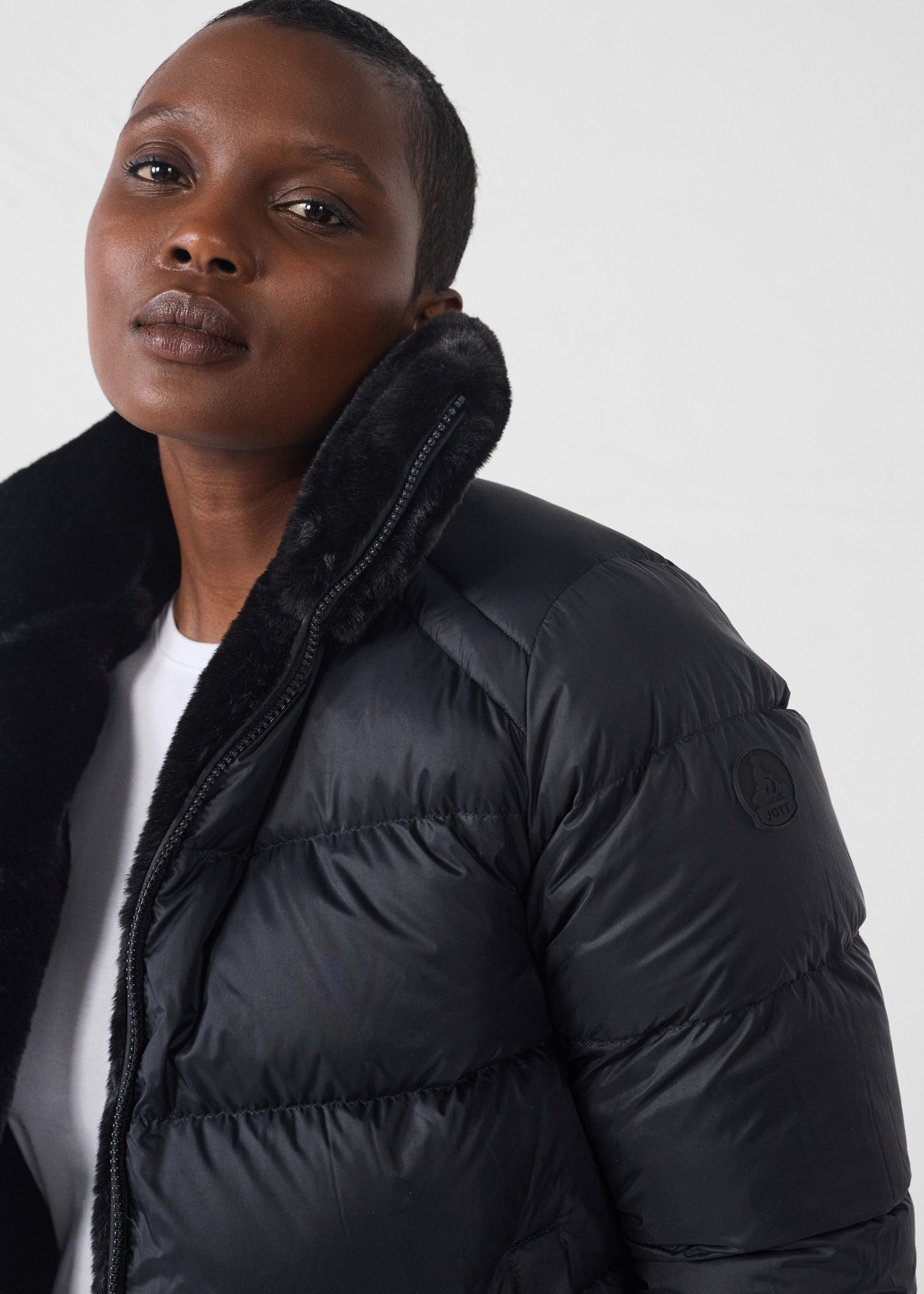 Doudoune fausse fourrure Noir Olga