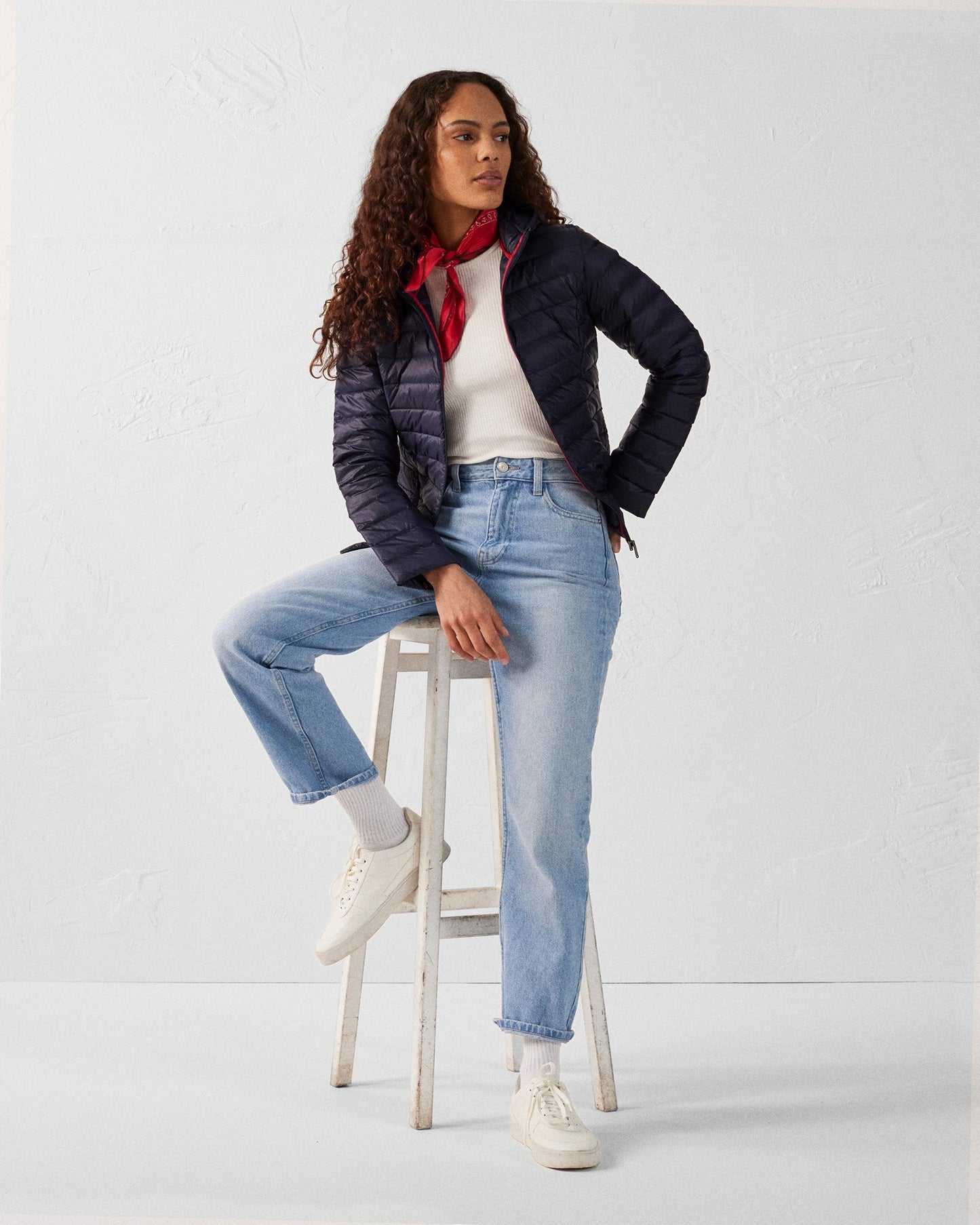 Doudoune légère à capuche Marine Cloe