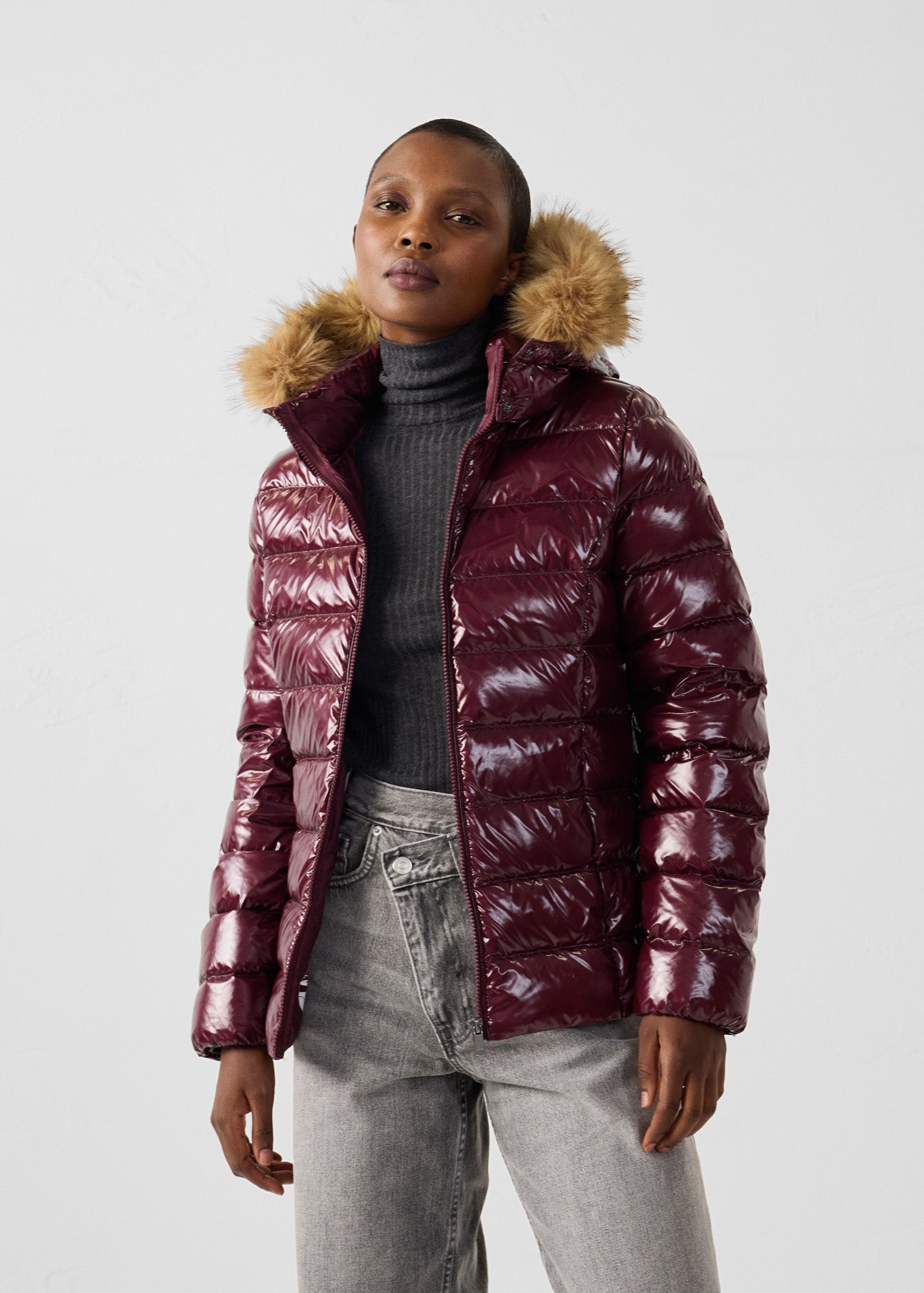 Doudoune à capuche Grand Froid Cerise noire Luxe laquée