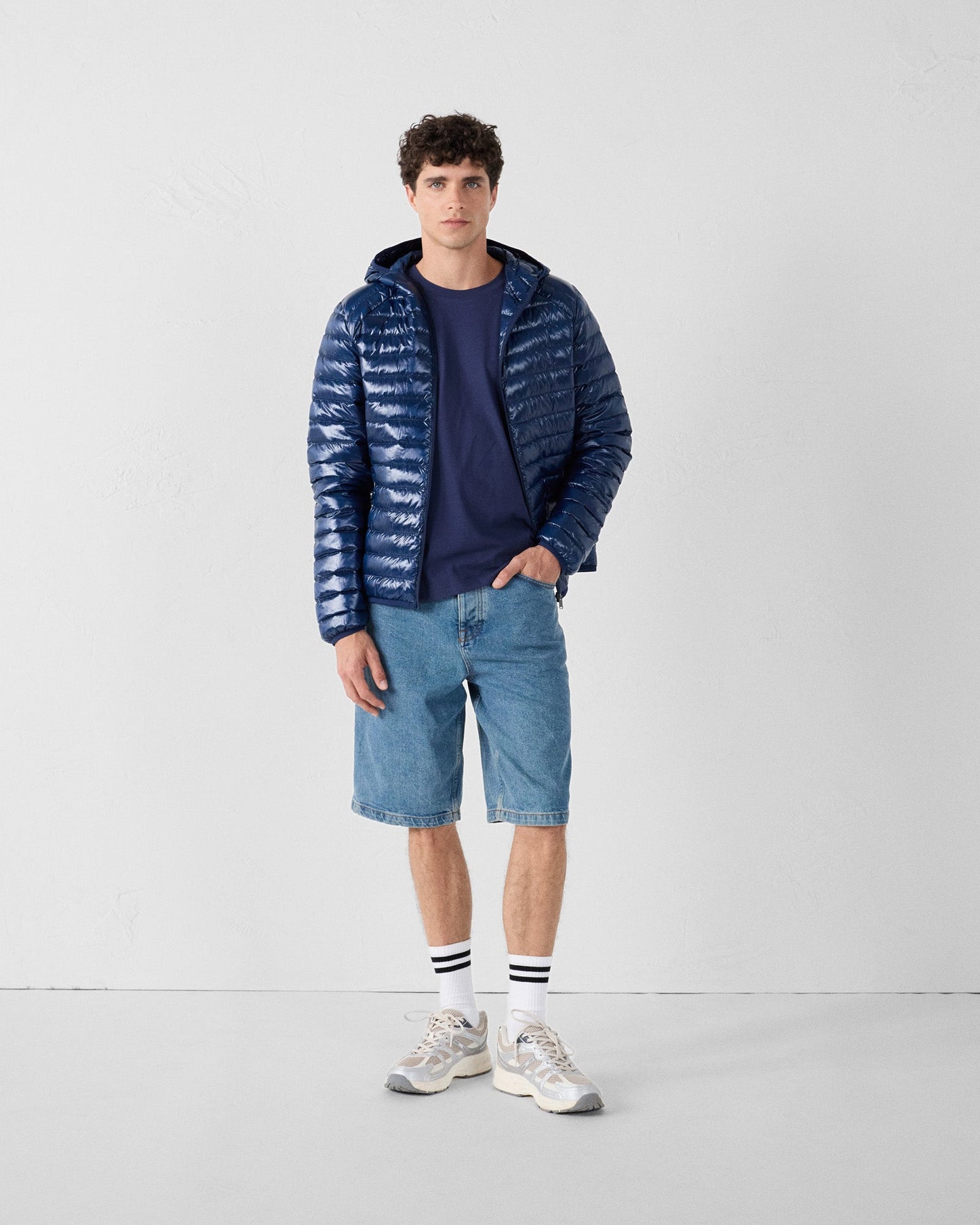 Doudoune légère à capuche Marine Nico shiny