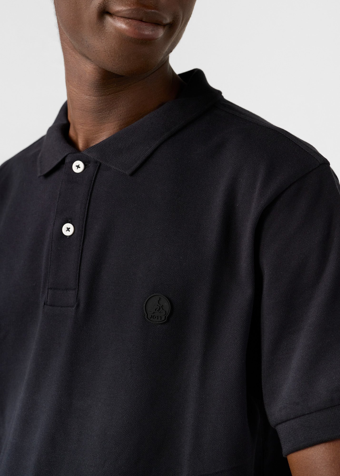 Polo Noir Antonio