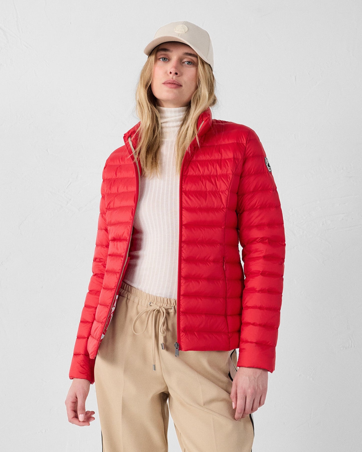 Doudoune légère Rouge carmin Cha