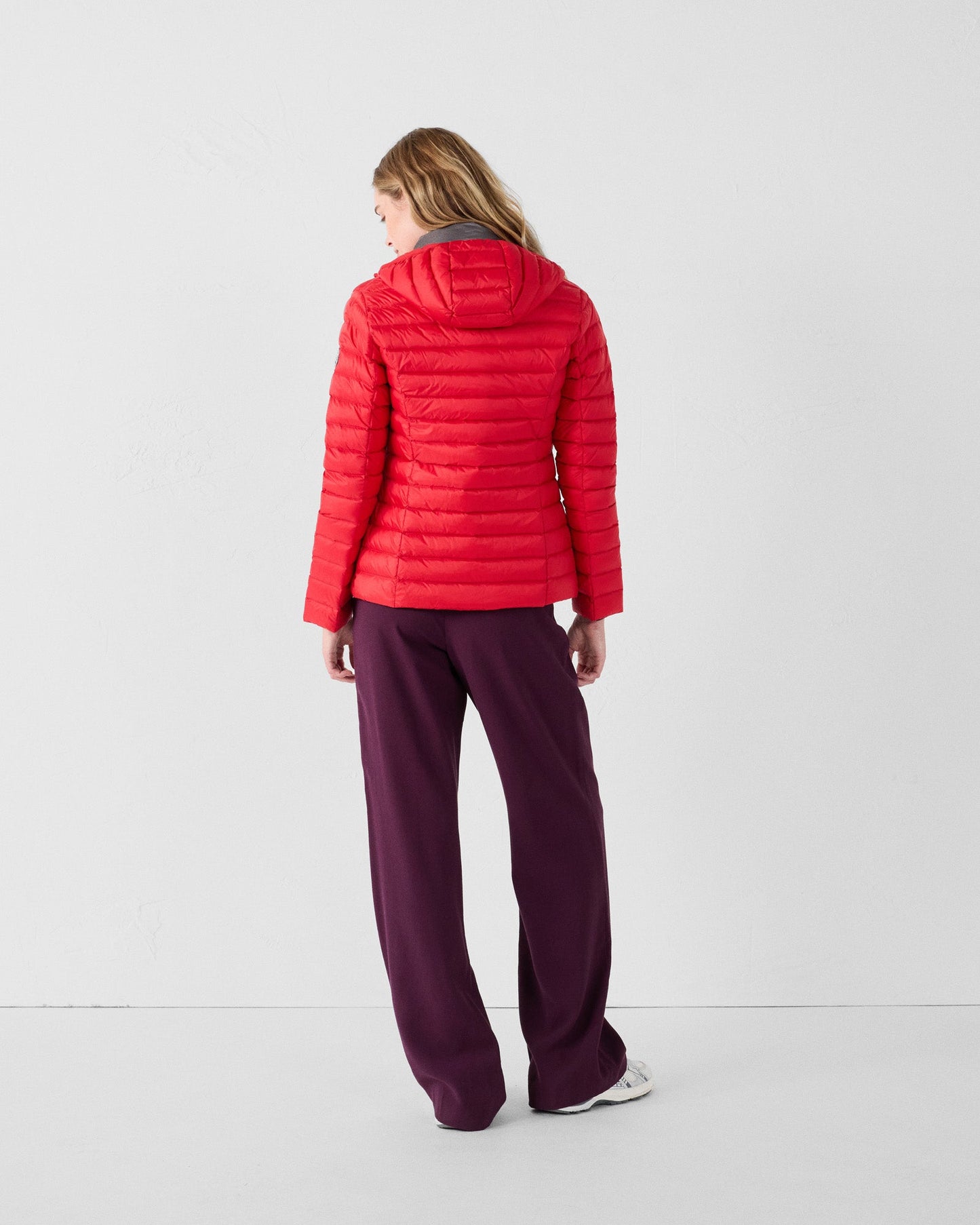 Doudoune légère à capuche Rouge carmin Cloe