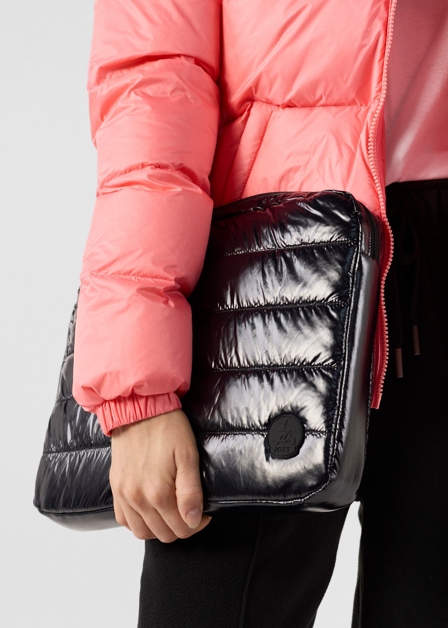 Housse d'ordinateur Noir Hateya laquée