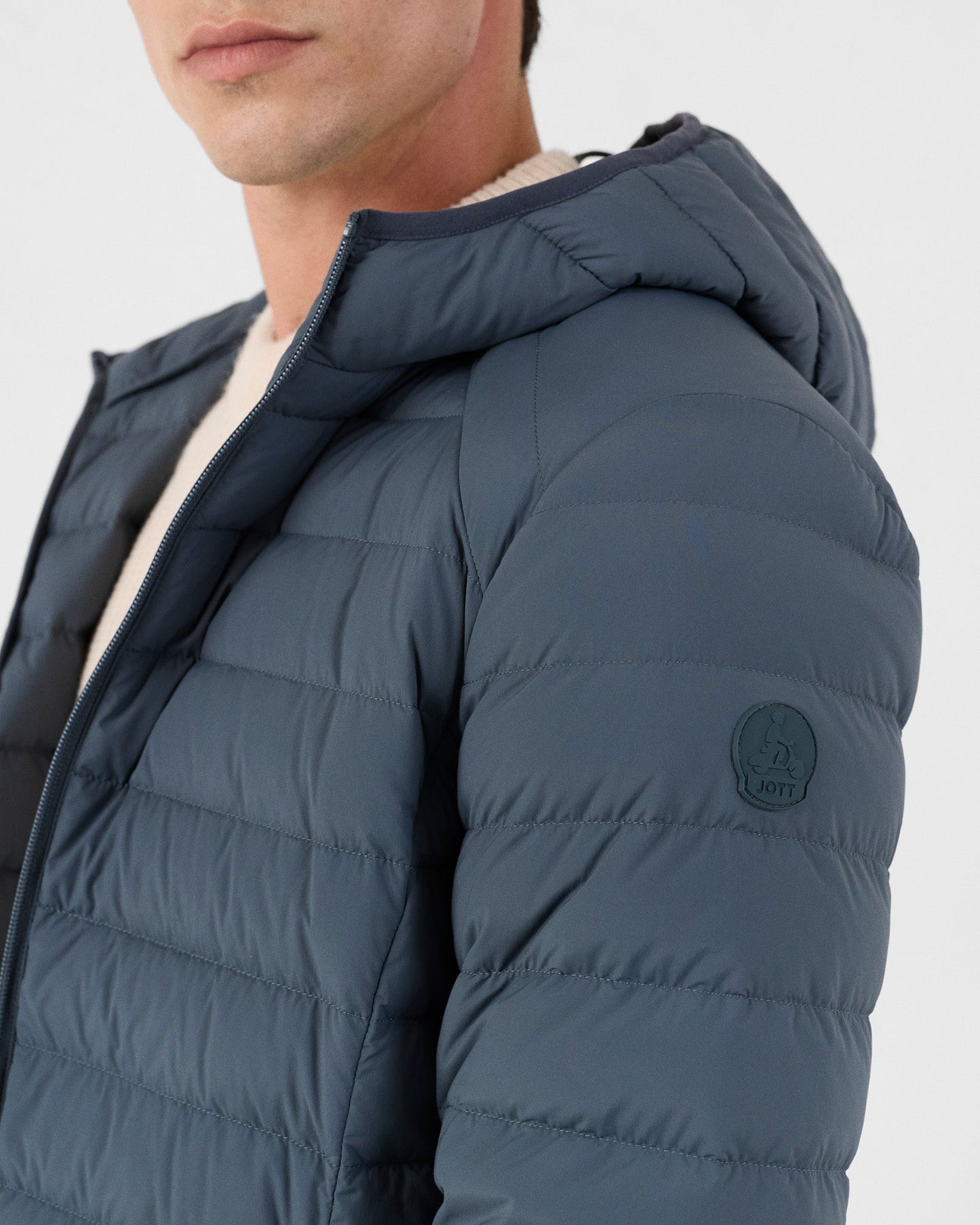 Doudoune légère stretch à capuche Bluestone Frantz