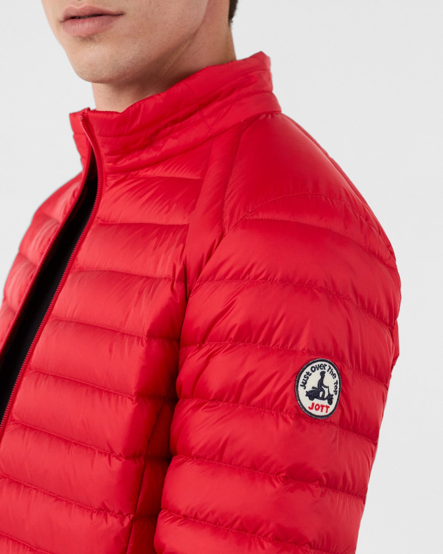 Doudoune légère Rouge carmin Mat