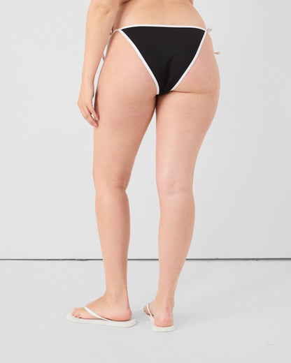 Bas de maillot de bain brésilien Noir/blanc Maddie bottom