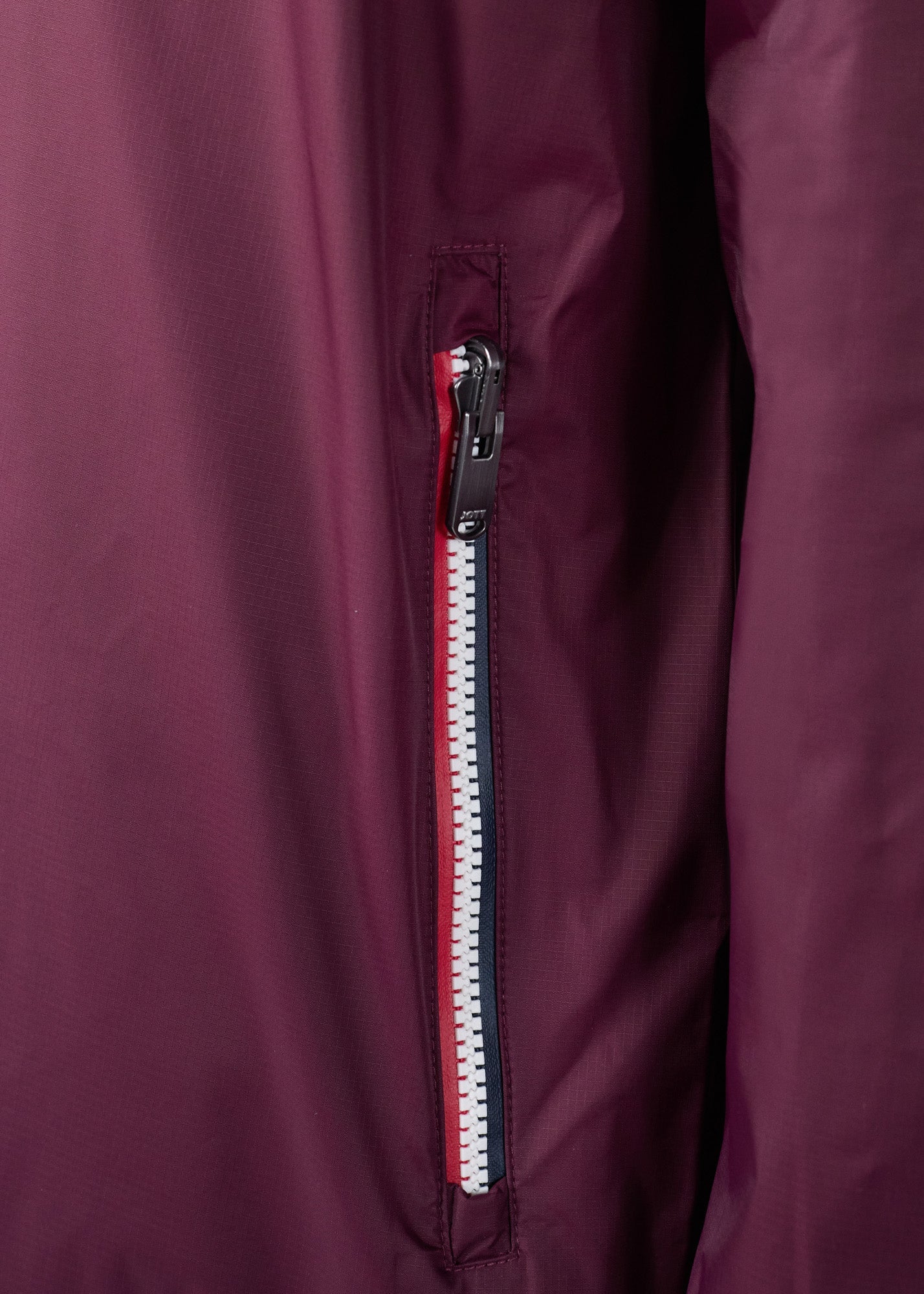 Imperméable long Cerise noire Skye